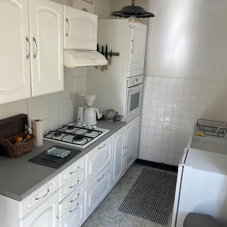 Maisonnette De Plain-pied Plein Coeur Du Perche * Ige (Orne)