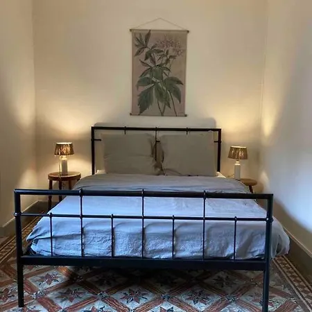 Holiday home Maisonnette De Plain-pied Plein Coeur Du Perche