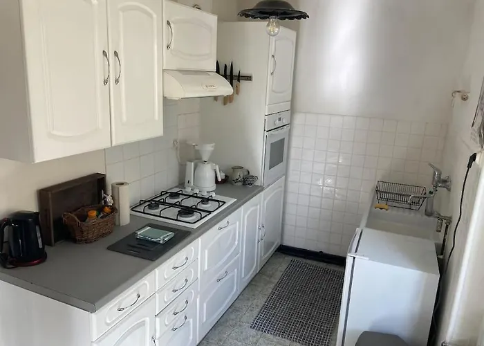 Maisonnette De Plain-pied Plein Coeur Du Perche * Ige (Orne)